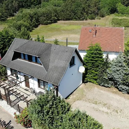 Kress Rechts شقة *